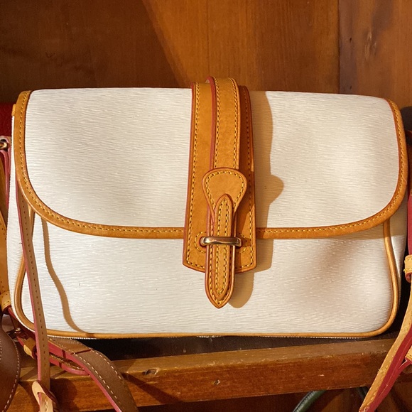 Dooney & Bourke Handbags - Dooney & Bourke White Shoulder Bag